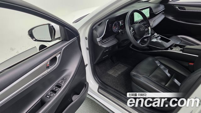 Hyundai Grandeur 2022 — photo 12