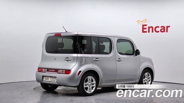 Nissan Cube 2011 — photo 2