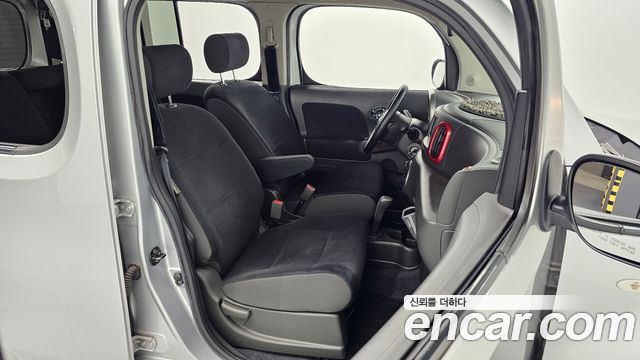 Nissan Cube 2011 — photo 10
