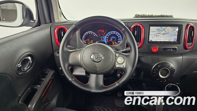 Nissan Cube 2011 — photo 13