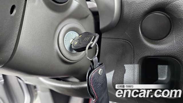 Nissan Cube 2011 — photo 18