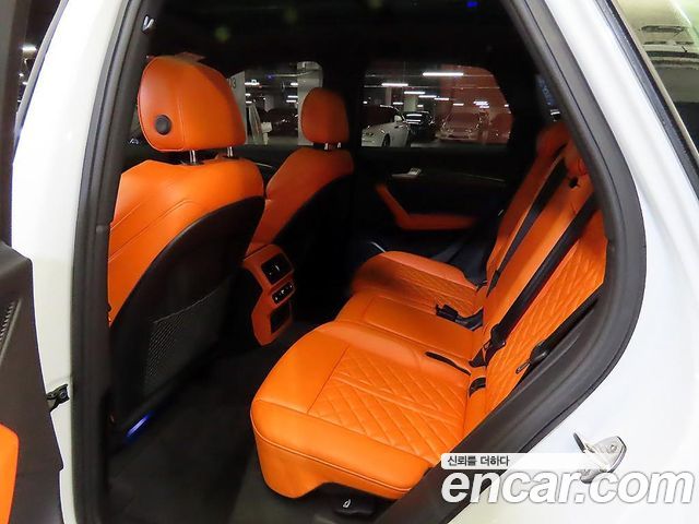 Audi SQ5 2021 — photo 8