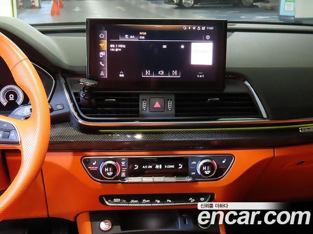 Audi SQ5 2021 — photo 12