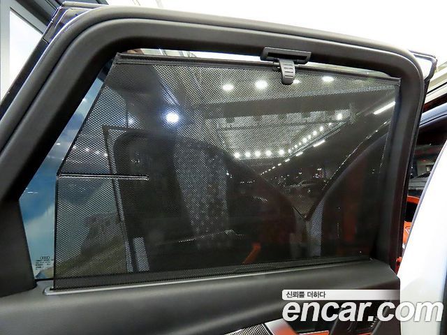 Audi SQ5 2021 — photo 15