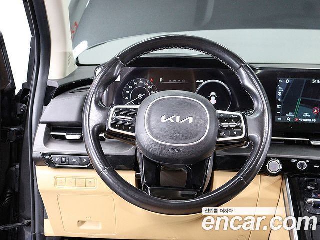 Kia Canival 2022 — photo 12