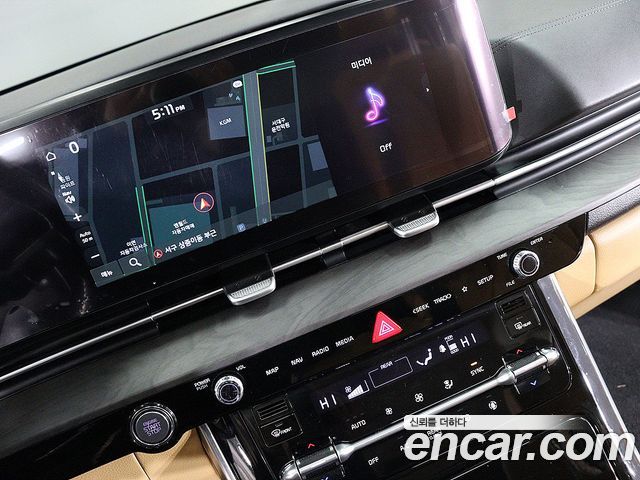 Kia Canival 2022 — photo 14