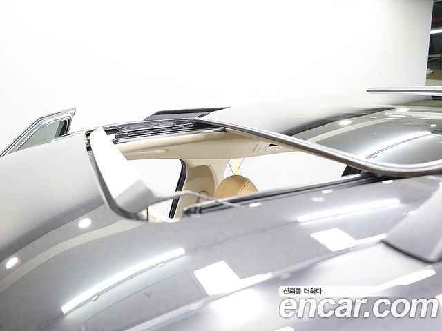 Kia Canival 2022 — photo 19