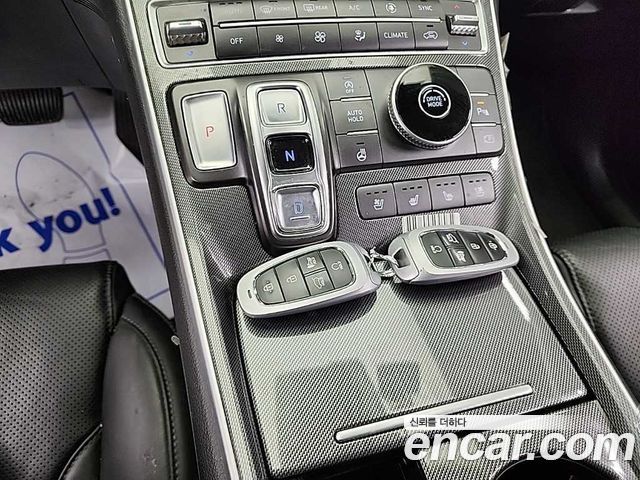 Hyundai Santafe 2021 — photo 8