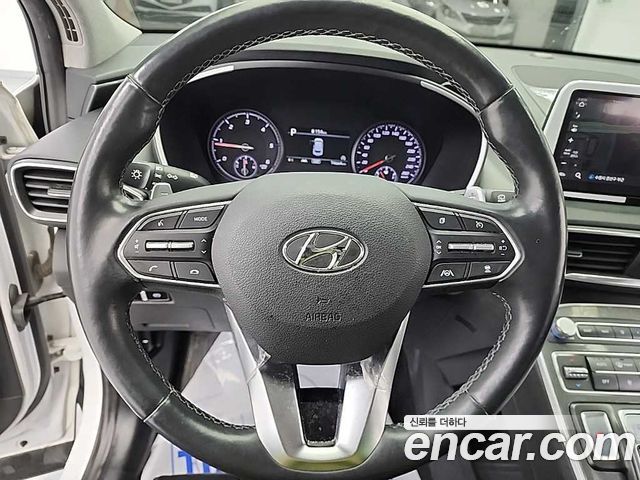 Hyundai Santafe 2021 — photo 9