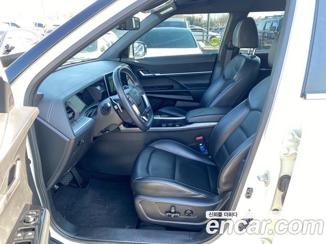KG Mobility Torres 2023 — photo 13
