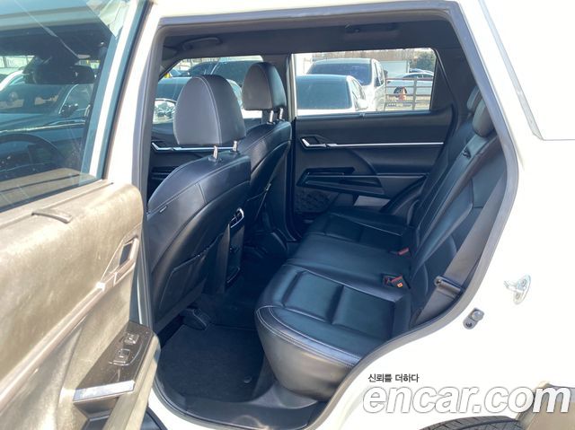 KG Mobility Torres 2023 — photo 14
