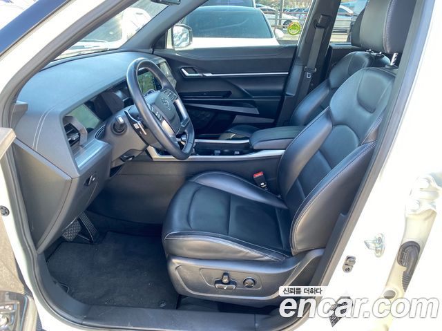 KG Mobility Torres 2023 — photo 13