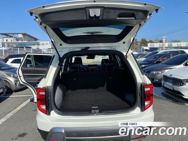 KG Mobility Torres 2023 — photo 15