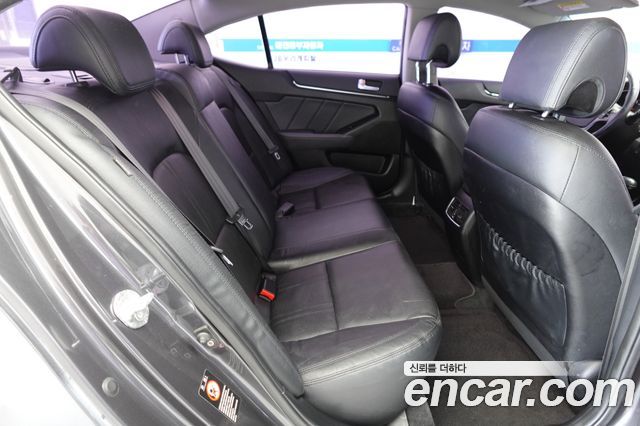Kia K7 2012 — photo 17