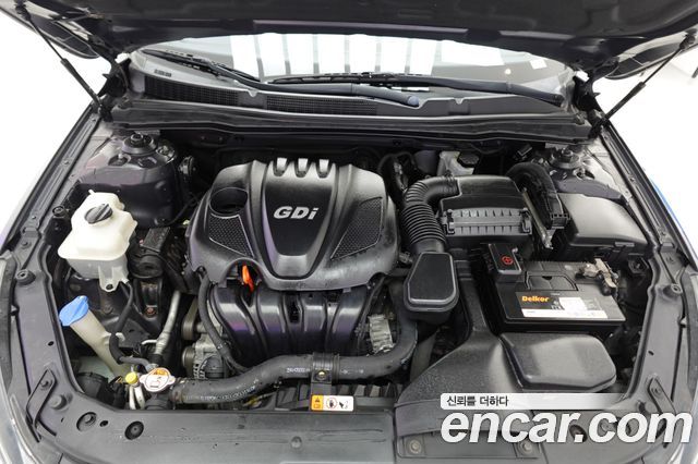 Kia K7 2012 — photo 20