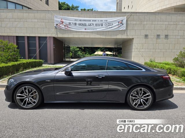 Mercedes-Benz E-Class 2021 — photo 3