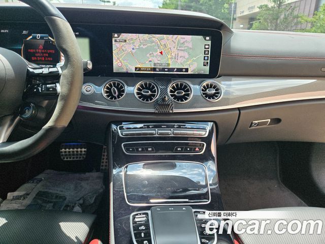 Mercedes-Benz E-Class 2021 — photo 7