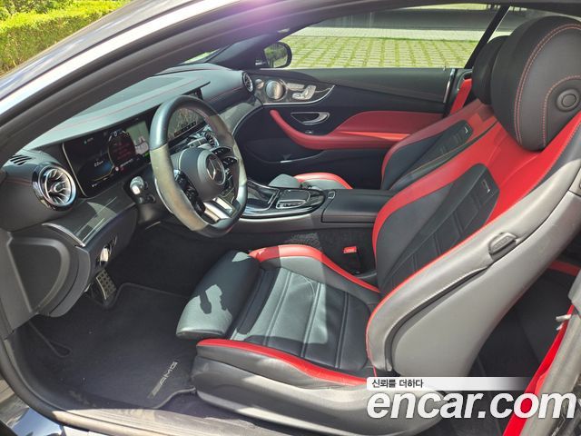 Mercedes-Benz E-Class 2021 — photo 13