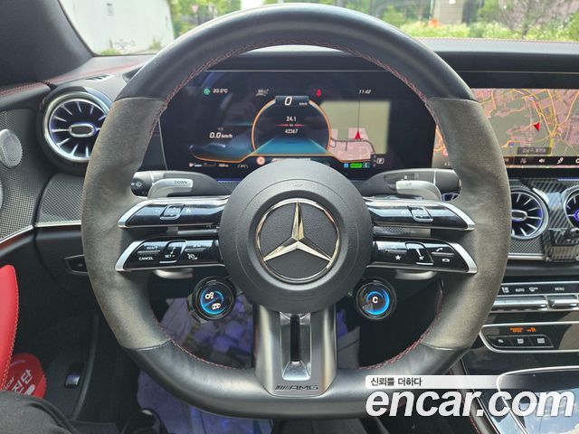 Mercedes-Benz E-Class 2021 — photo 16