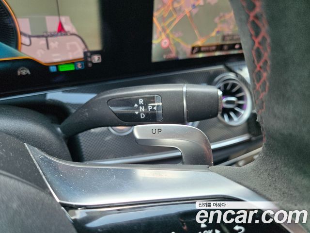 Mercedes-Benz E-Class 2021 — photo 17