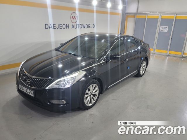 Hyundai Grandeur 2012 — photo 1