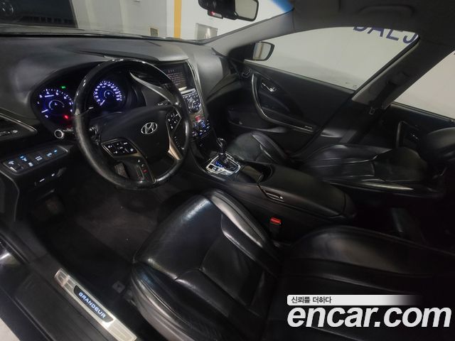 Hyundai Grandeur 2012 — photo 8