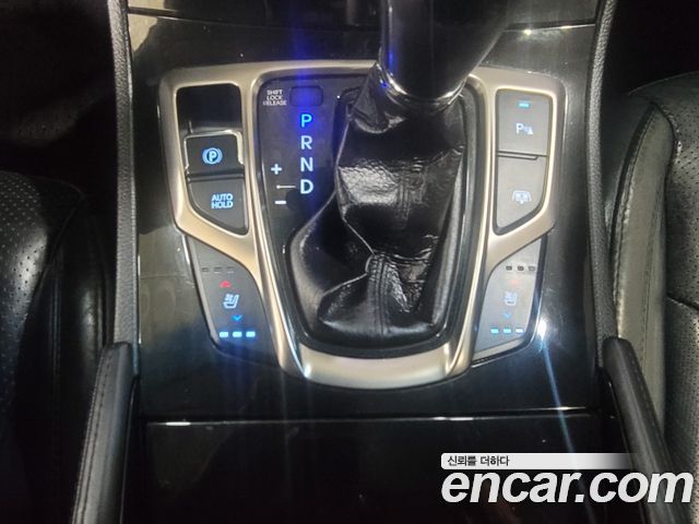 Hyundai Grandeur 2012 — photo 9