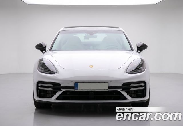 Porsche Panamera 2022 — photo 4
