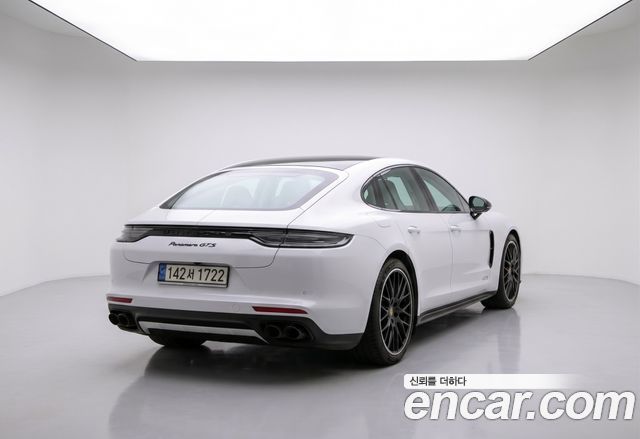 Porsche Panamera 2022 — photo 5