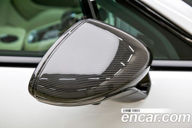 Porsche Panamera 2022 — photo 8