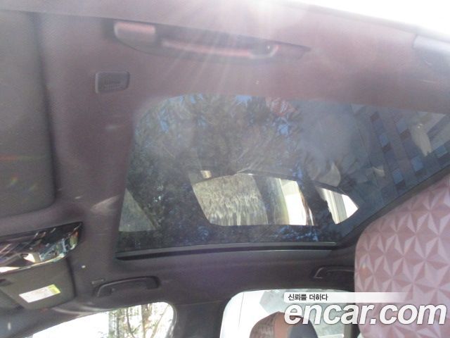 BMW 5-Series 2024 — photo 18