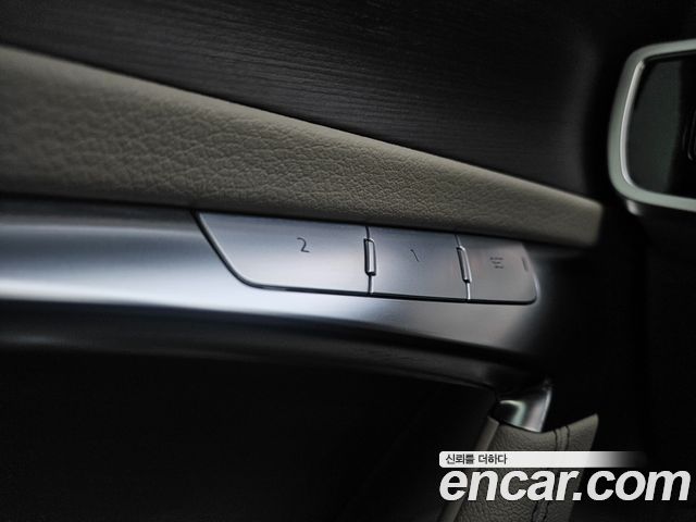 Audi A6 2023 — photo 9
