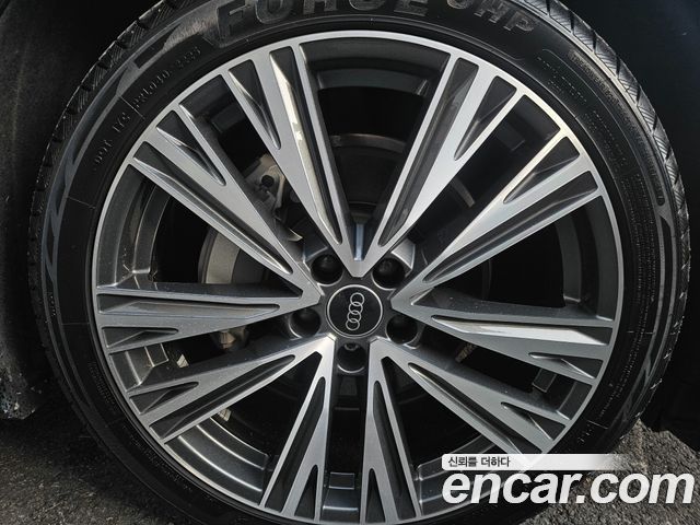 Audi A6 2023 — photo 16