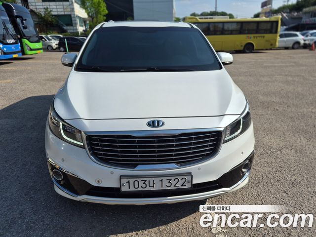 Kia Canival 2017 — photo 5
