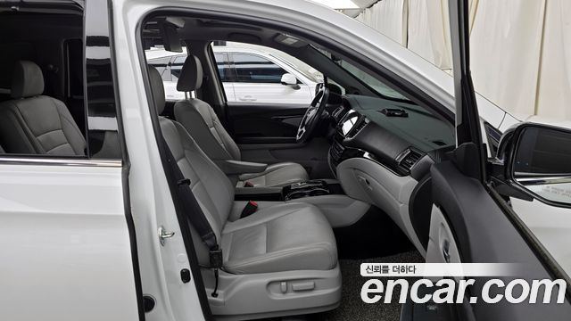 Honda Pilot 2021 — photo 11