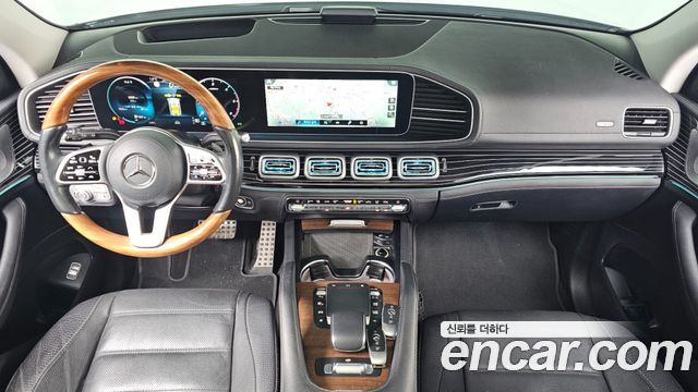Mercedes-Benz GLS-Class 2020 — photo 7