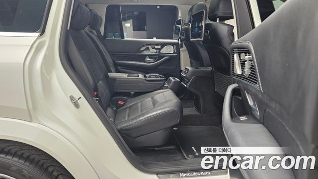 Mercedes-Benz GLS-Class 2020 — photo 12