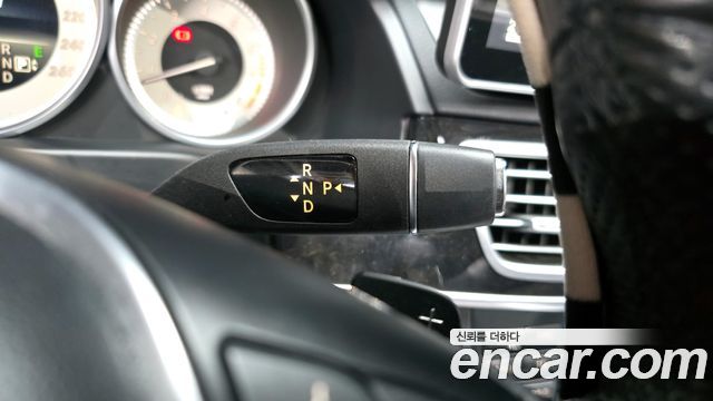 Mercedes-Benz E-Class 2014 — photo 9