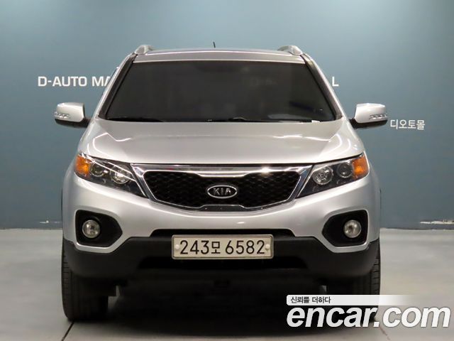 Kia Sorento 2010 — photo 2