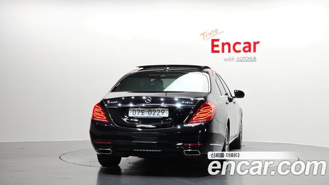 Mercedes-Benz S-Class 2016 — photo 4