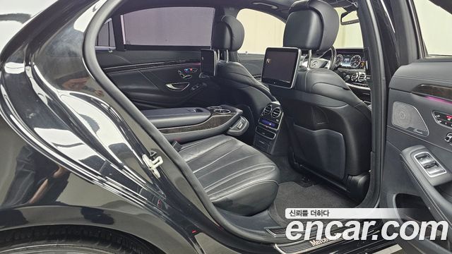 Mercedes-Benz S-Class 2016 — photo 12