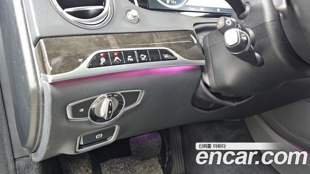 Mercedes-Benz S-Class 2016 — photo 13