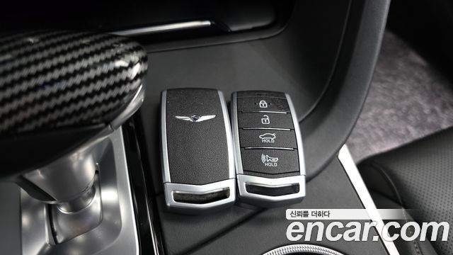 Genesis G70 2020 — photo 19