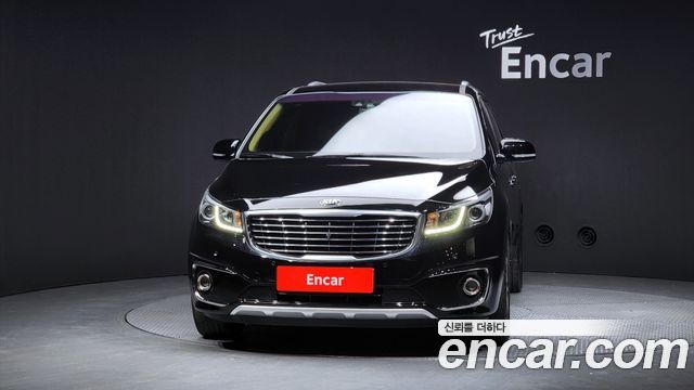 Kia Canival 2017 — photo 3