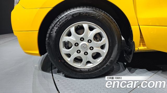 Hyundai Starex 2011 — photo 5