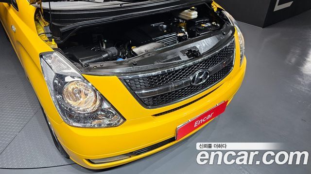 Hyundai Starex 2011 — photo 6
