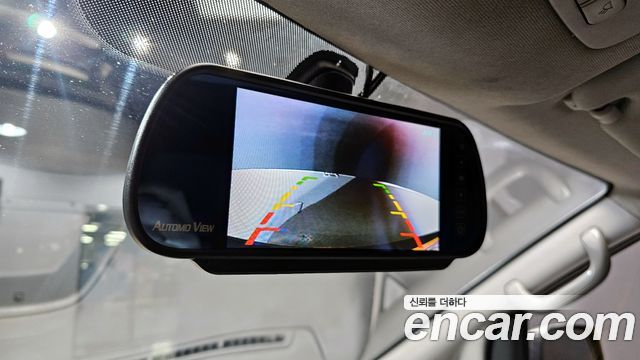 Hyundai Starex 2011 — photo 16