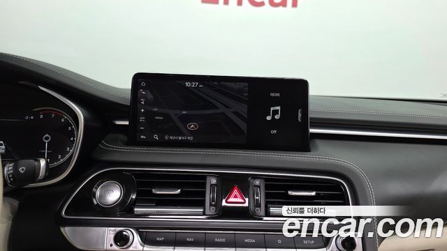 Genesis G70 2021 — photo 16