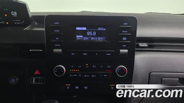 Hyundai Staria 2022 — photo 15