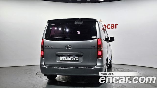 Hyundai Starex 2015 — photo 4